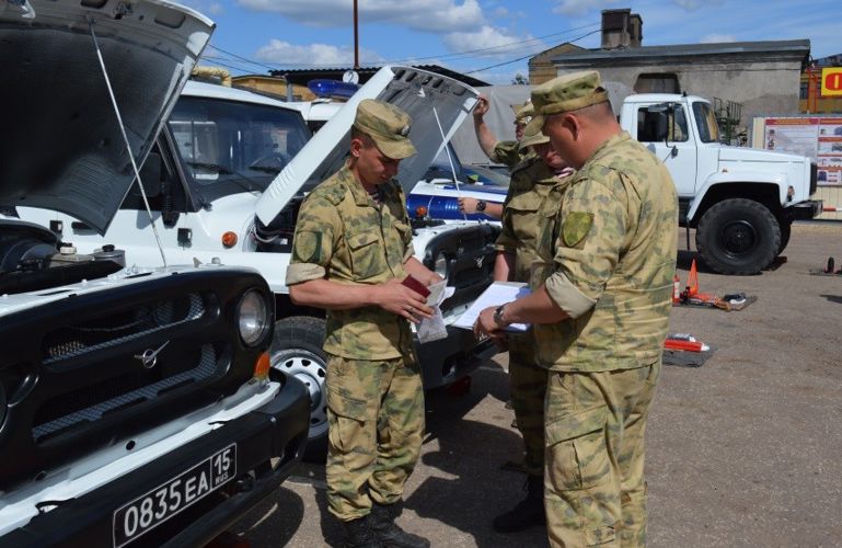 В казанском батальоне Росгвардии провели ежегодный технический осмотр военной техники