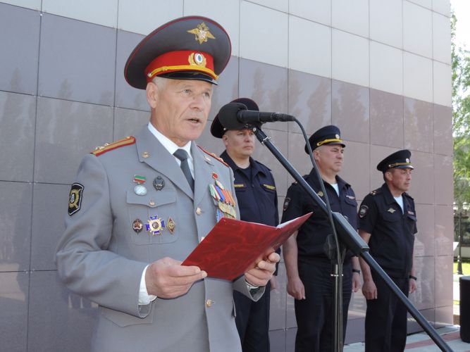 В г. Казани молодые сотрудники вневедомственной охраны Росгвардии приняли присягу 
