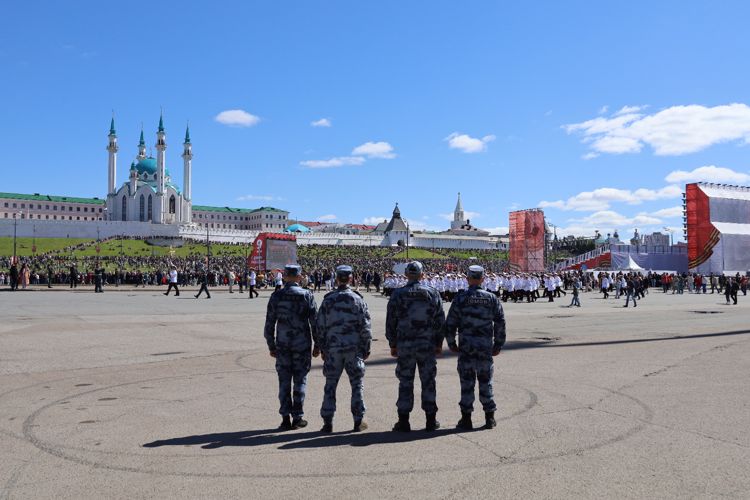 В Татарстане росгвардейцы приняли участие в обеспечении безопасности празднования Дня Великой Победы