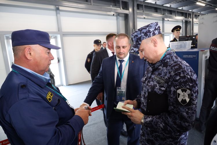 Росгвардия обеспечила безопасность ХIV Международного экономического форума «Россия – Исламский мир: KazanForum» в Казани