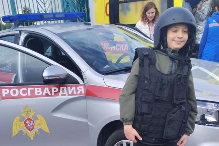 В Казани сотрудники Росгвардии приняли участие в празднике «Дети - наше будущее», организованном компанией «Уфанет»