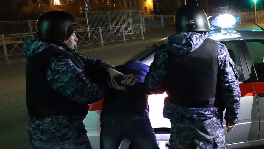 В Мамадыше сотрудники Росгвардии задержали мужчину, подозреваемого в ножевом ранении сожительницы 