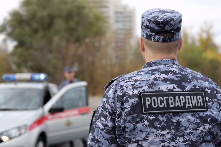 Генерал армии Виктор Золотов поздравил личный состав и ветеранов с Днем создания вневедомственной охран
