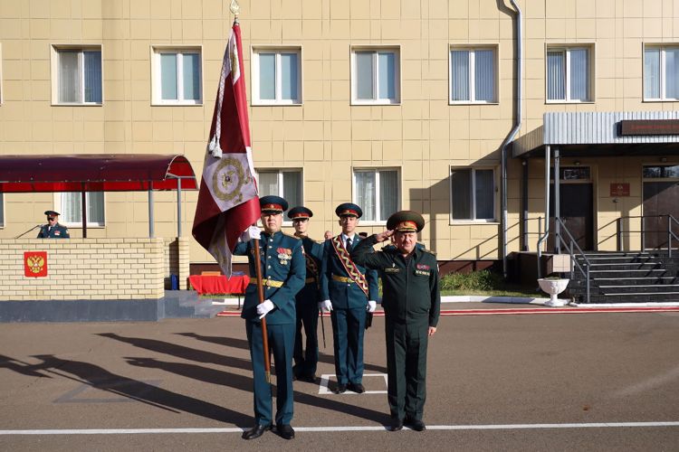 В Казани воинской части Росгвардии вручили Боевое знамя