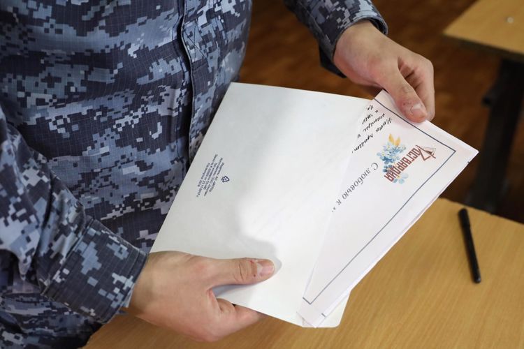 В Татарстане росгвардейцы присоединились к всероссийской ведомственной акции «С любовью к маме»