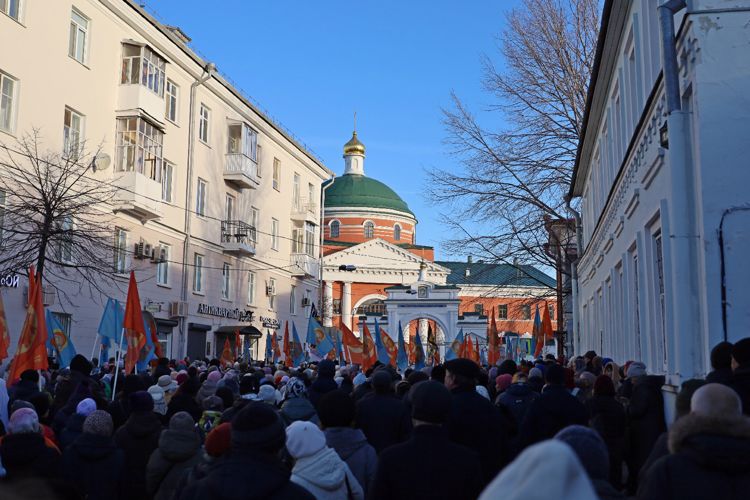 В Казани Росгвардия приняла участие в обеспечении безопасности крестного хода