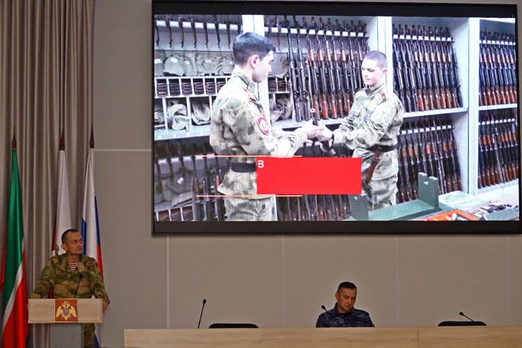 В Управлении Росгвардии по Республике Татарстан прошла встреча с преподавателем Пермского военного института