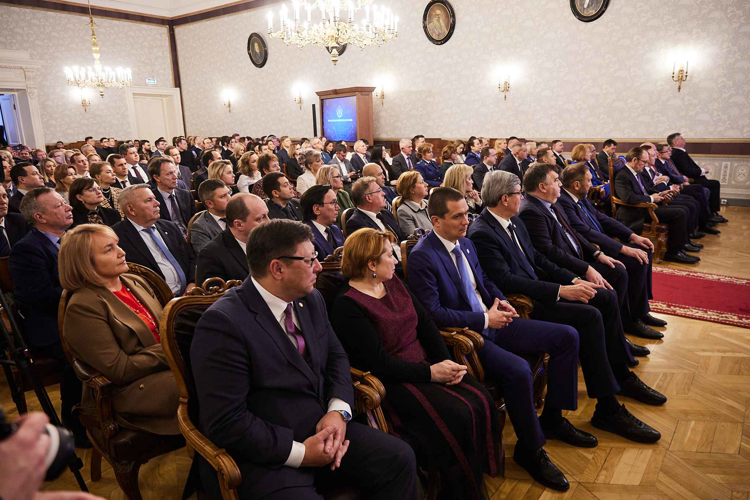 Военный оркестр казанского полка Росгвардии выступил на церемонии вручения престижной юридической премии в Казани