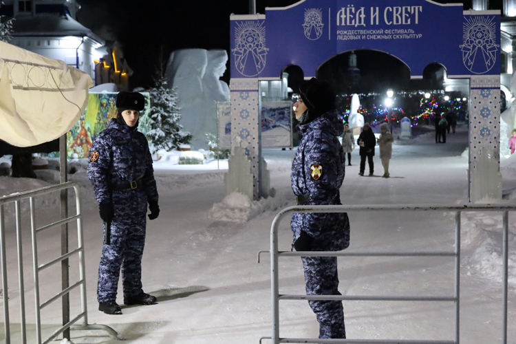 В Татарстане Росгвардия приняла участие в обеспечении безопасности граждан во время празднования Крещения Господня