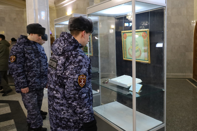 Военнослужащих, участвующих в обеспечении безопасности «Игр будущего», познакомили с историей Казанского кремля