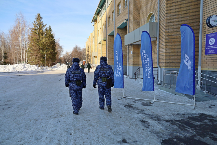 Росгвардия продолжает выполнять задачи по обеспечению безопасности «Игр будущего» в Казани