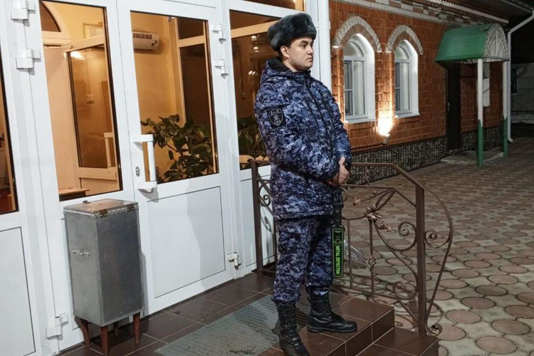 Росгвардейцы выполнили задачу по охране общественного порядка во время празднования Ураза-байрама в Татарстане
