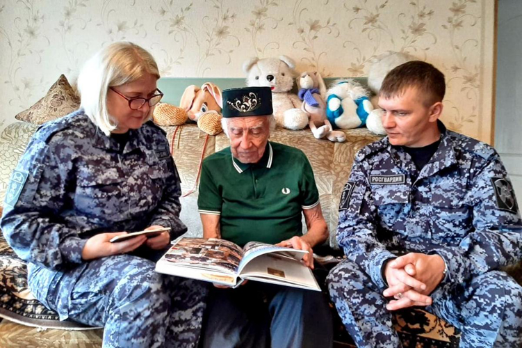 Во вневедомственной охране Татарстана проходят мероприятия, посвящённые 79-летию Победы в Великой Отечественной войне