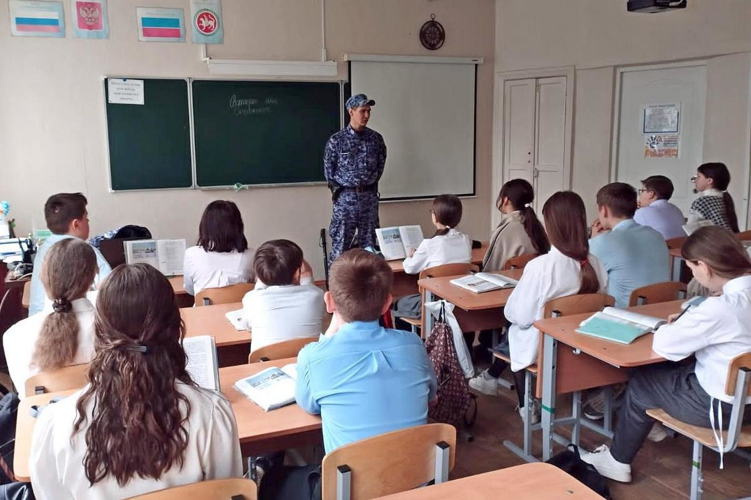 Во вневедомственной охране Татарстана проходят мероприятия, посвящённые 79-летию Победы в Великой Отечественной войне