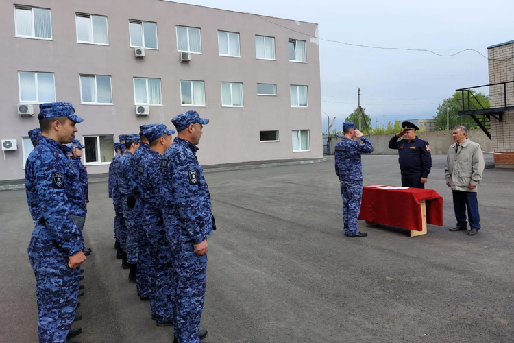 В Татарстане приняло присягу молодое пополнение вневедомственной охраны Росгвардии 
