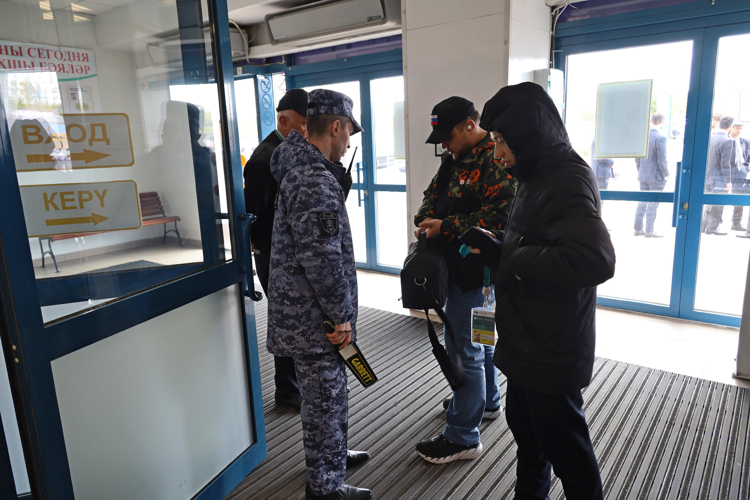 Росгвардейцы обеспечивают безопасность ХV Международного экономического форума «Россия – Исламский мир: KazanForum»