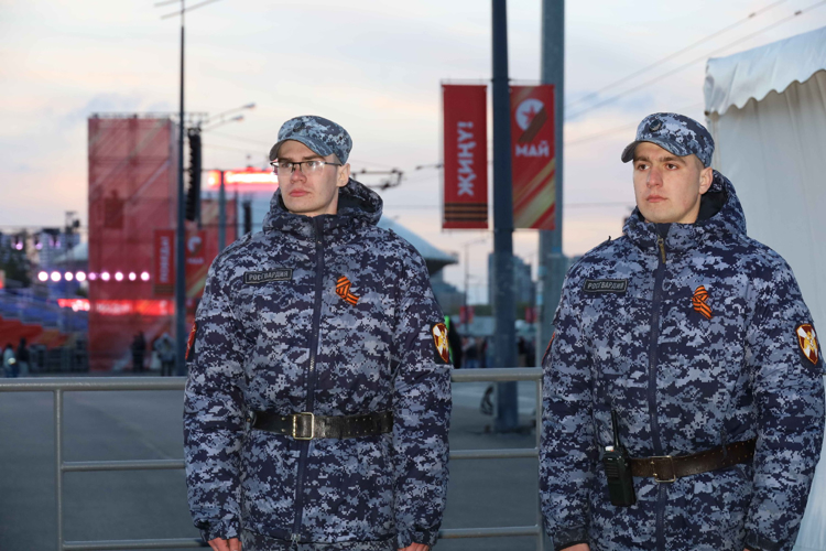 В Татарстане росгвардейцы выполнили задачи по обеспечению безопасности празднования Дня Великой Победы