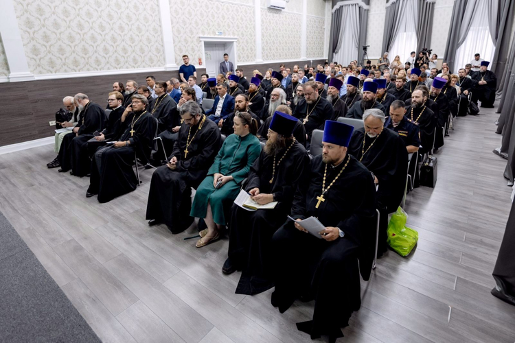 В Казани представитель Росгвардии принял участие в работе научно-практической конференции «Духовничество и псевдостарчество» 