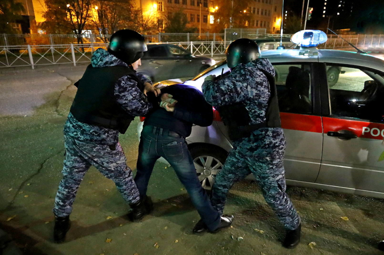 В Набережных Челнах росгвардейцы задержали подозреваемого в умышленном причинении тяжкого вреда здоровью соседу 