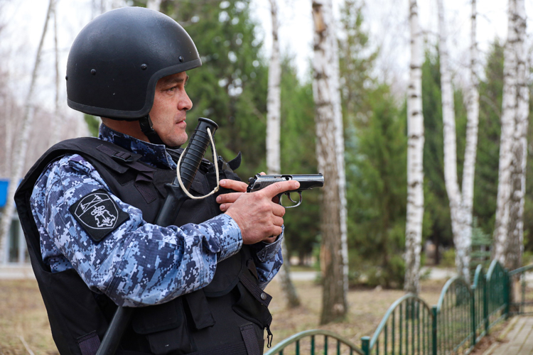 В Казани определили лучшую группу задержания вневедомственной охраны Росгвардии в Татарстане
