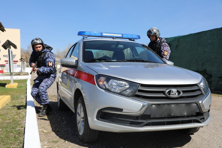 Татарстанцы победили в конкурсе профессионального мастерства среди подразделений вневедомственной охраны Приволжского ордена Жукова округа Росгвардии