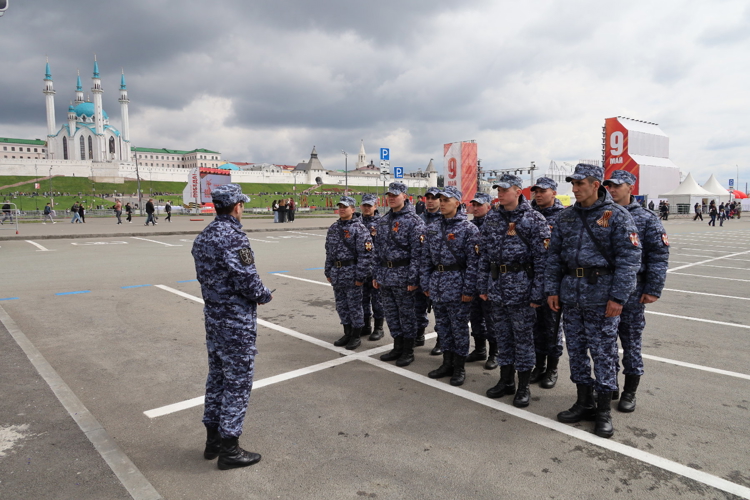 В Татарстане росгвардейцы выполнили задачи по обеспечению безопасности празднования Дня Великой Победы