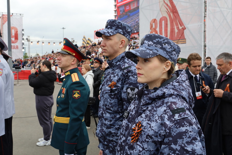 В Татарстане росгвардейцы выполнили задачи по обеспечению безопасности празднования Дня Великой Победы