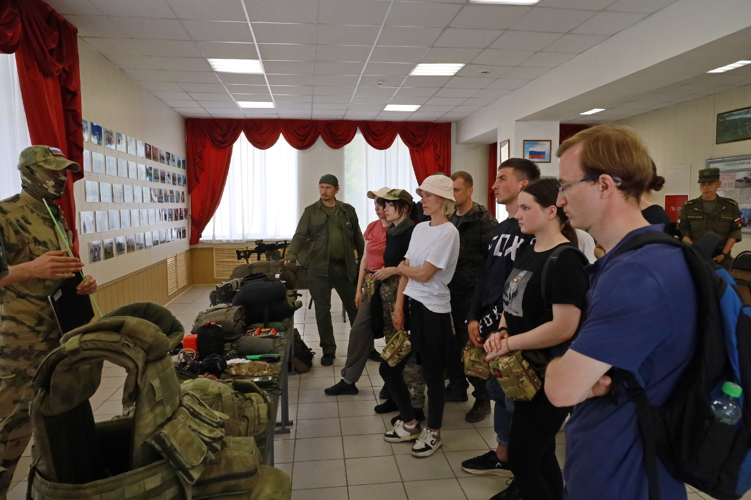Курсы для журналистов по работе в экстремальных условиях провела Росгвардия в Татарстане