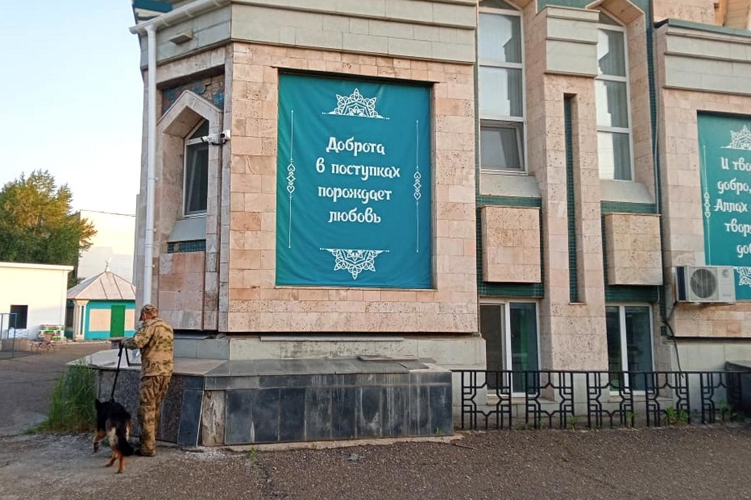 Росгвардейцы выполнили задачу по охране общественного порядка во время празднования Курбан-байрама в Татарстане