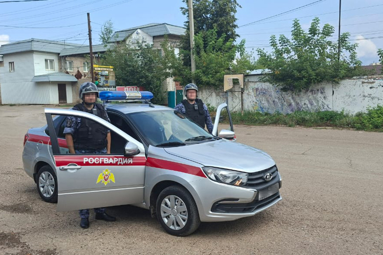 В Бугульме сотрудники Росгвардии задержали мужчину, подозреваемого в грабеже 