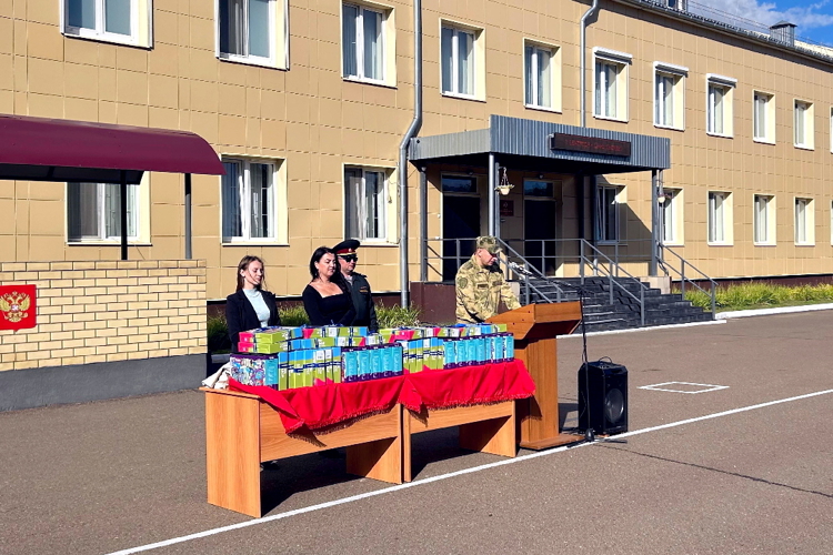 В казанском батальоне Росгвардии по охране важных государственных объектов провели тематическое мероприятие для будущих школьников