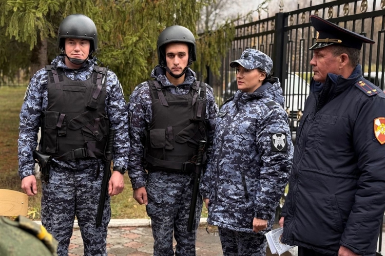 Тетюшским кадетам рассказали о службе во вневедомственной охране Росгвардии