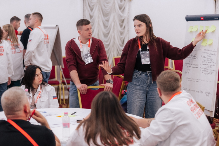 Росгвардейцы стали победителями Всероссийского конкурса наставников «Быть, а не казаться – 2025» в Казани