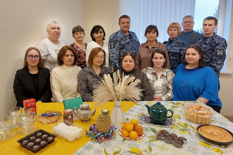 В ОВО по Нижнекамскому району Татарстана Росгвардии прошел праздник посвящённый Дню матери 