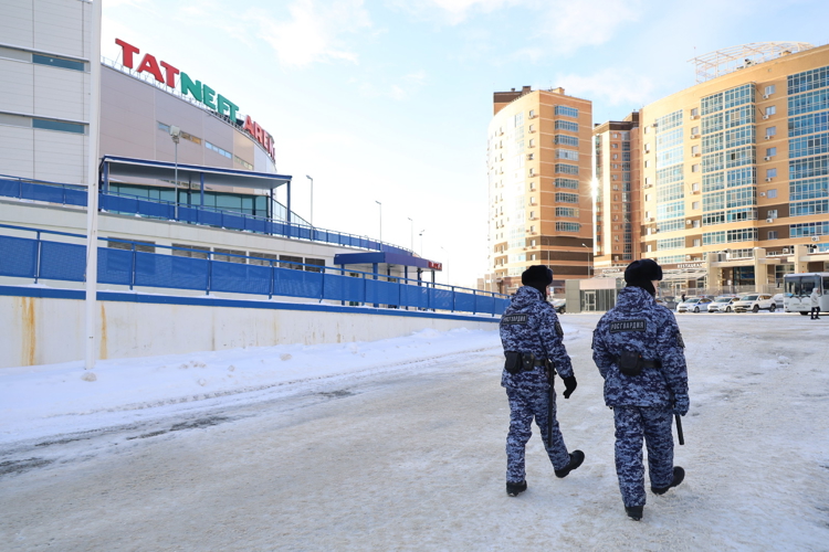  В Казани Росгвардия приняла участие в обеспечении общественной безопасности во время проведения Республиканской ёлки