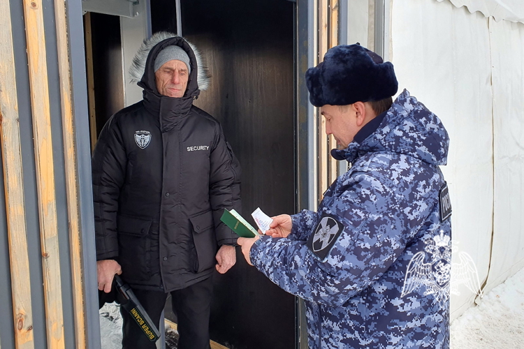В Татарстане Росгвардия выполнила задачи по охране общественного порядка в новогоднюю ночь