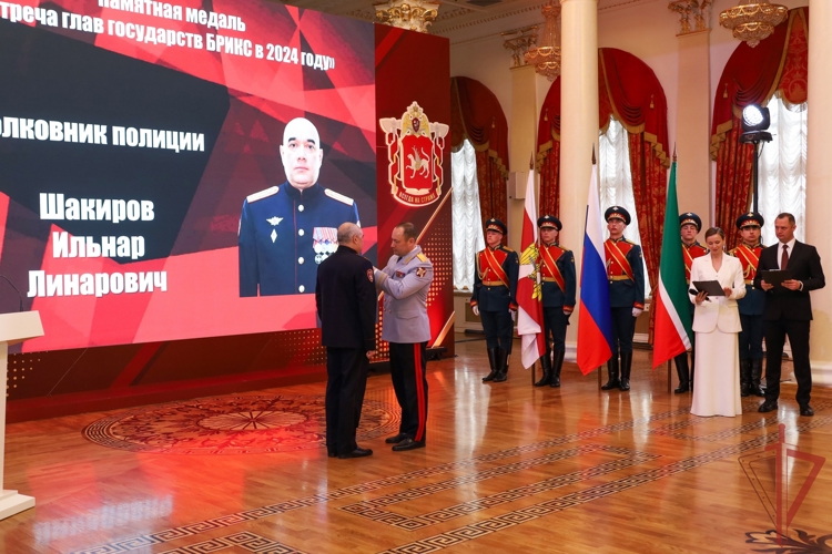В Казани прошло торжественное мероприятие, посвящённое Дню войск национальной гвардии Российской Федерации