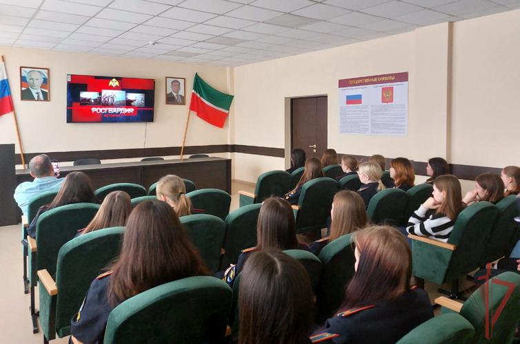 В ОВО по Нижнекамскому району Татарстана провели мероприятия, посвящённые 10-летию создания Росгвардии