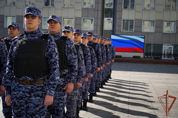 Вневедомственная охрана Росгвардии запустила флешмоб к юбилею ведомства (видео)
