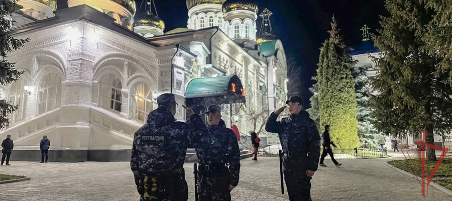 В Татарстане росгвардейцы приняли участие в обеспечении безопасности празднования православной Пасхи