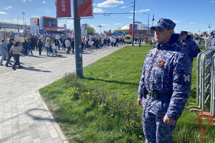 В Татарстане росгвардейцы выполнили задачи по обеспечению безопасности празднования Дня Победы